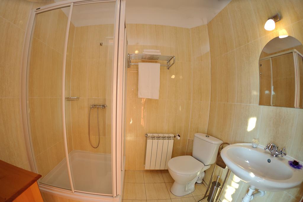 Zamek W Dziegielowie Exterior foto